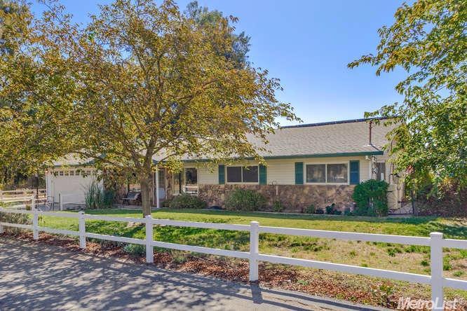 19590 Hillcrest Dr, Woodland, United States 95695