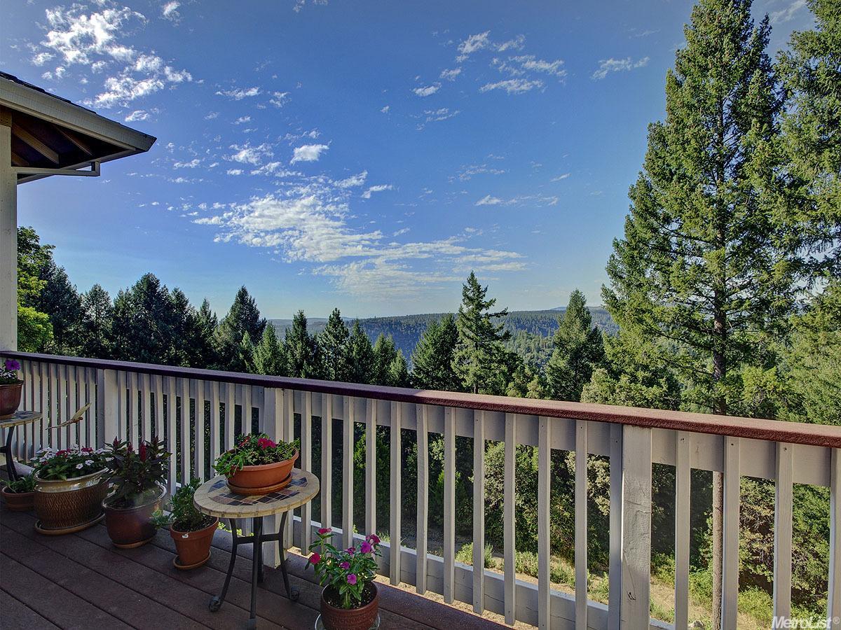 761 Sky Ranch Ct, Camino, United States 95709