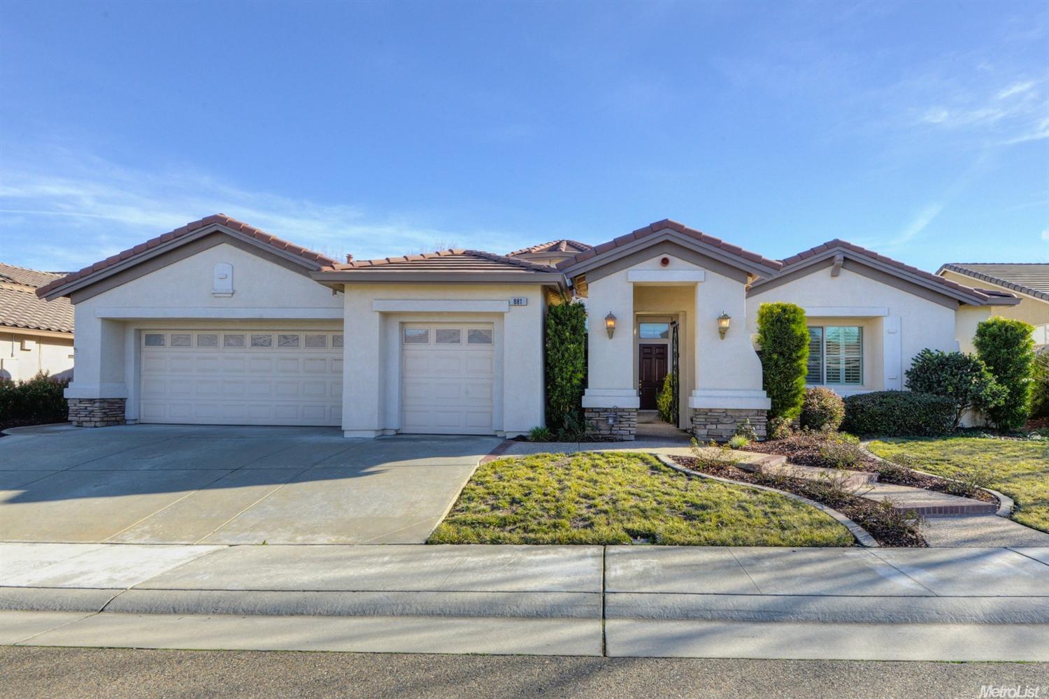 881 Wildomar Ln, Roseville, United States 95747
