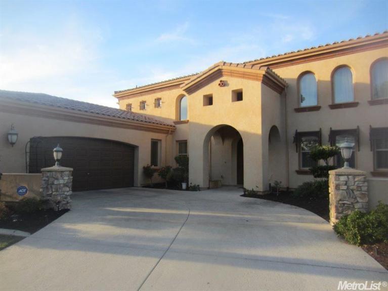 8600Indianwood Way, Roseville, United States 95747
