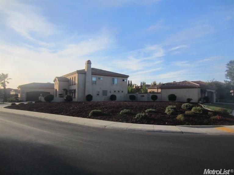 8600Indianwood Way, Roseville, United States 95747
