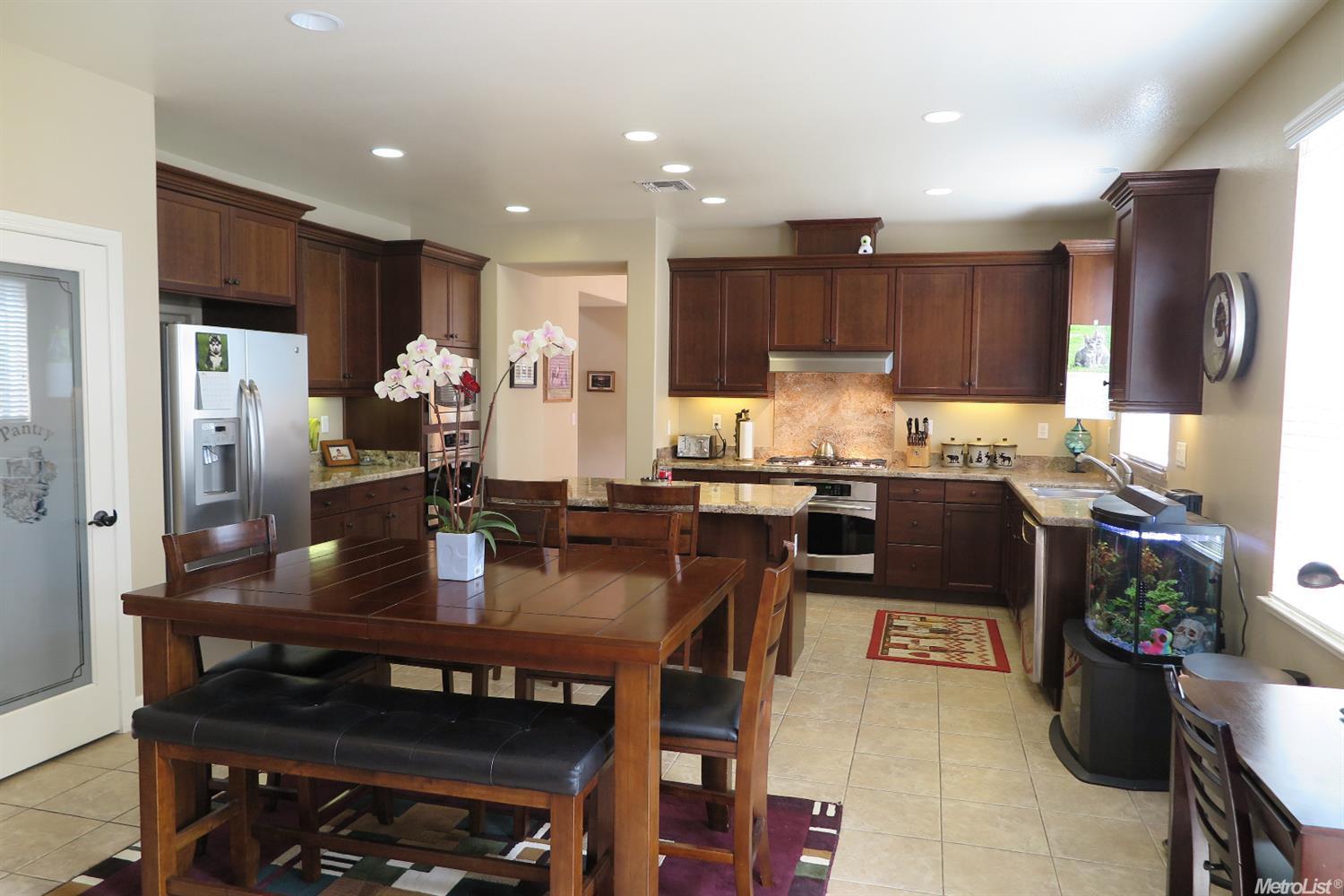 2184 Red Setter Road, Rocklin, United States 95765