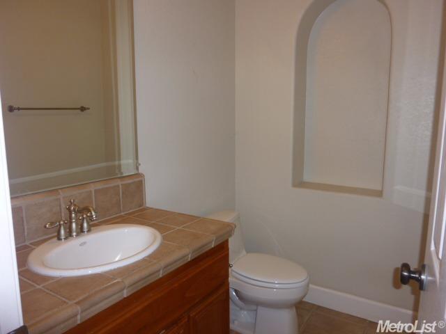 2203 Merino Court, Rocklin, United States 95765