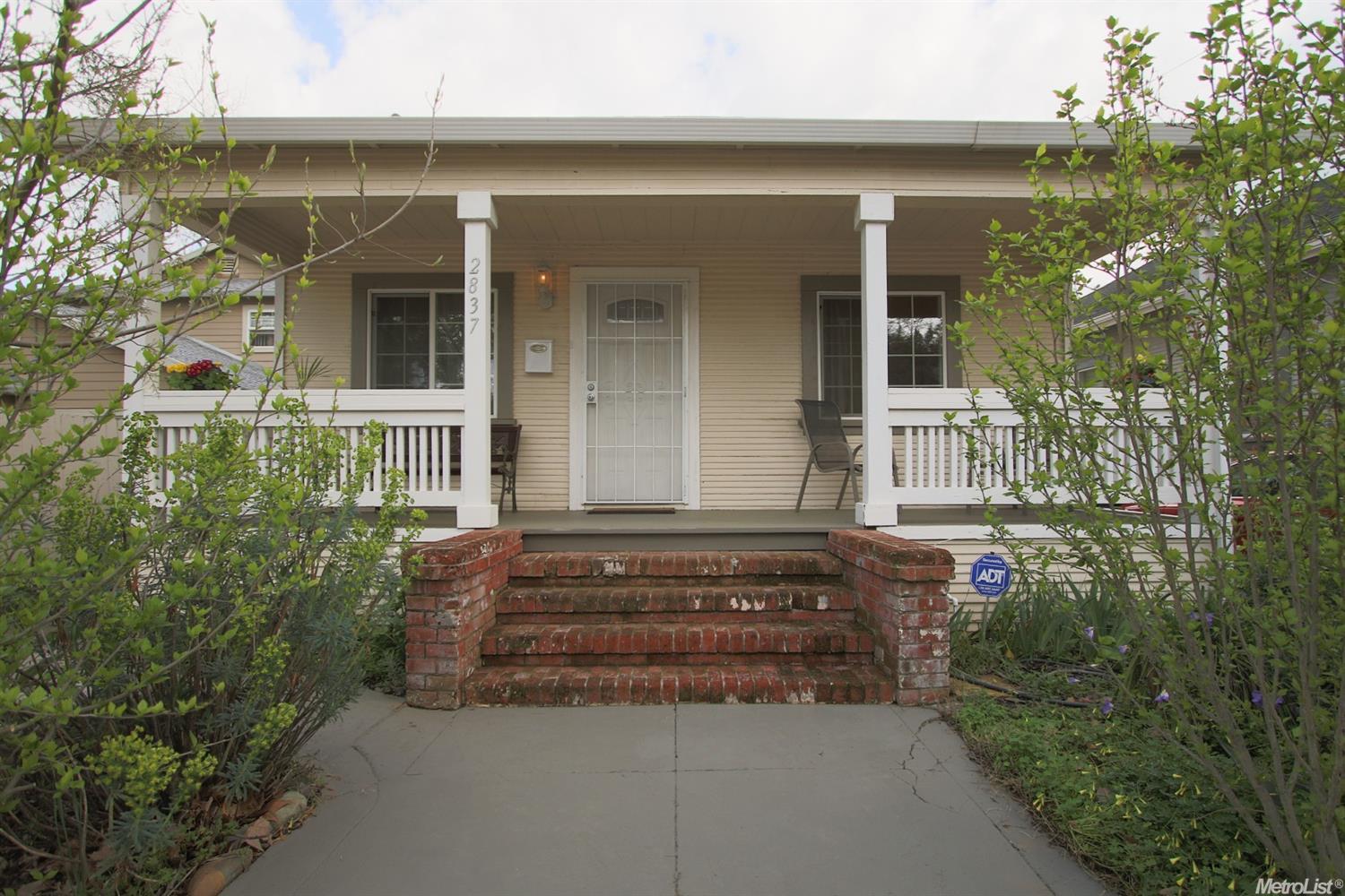 2837 39th St, Sacramento, CA 95817