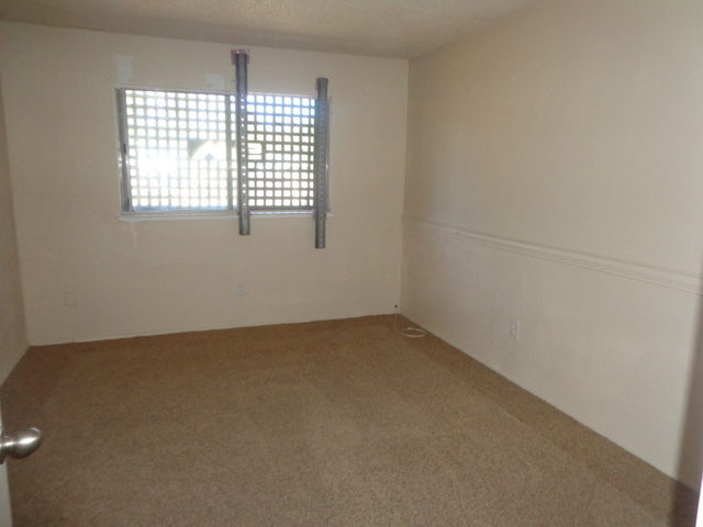 4801 Perry AveSacramento, CA, 95820Sacramento County