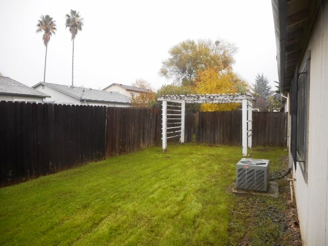 9221 Clendenen WaySacramento, CA, 95826Sacramento County