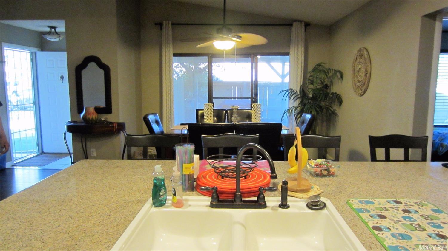 1 Datoro Court, Sacramento, CA 95833