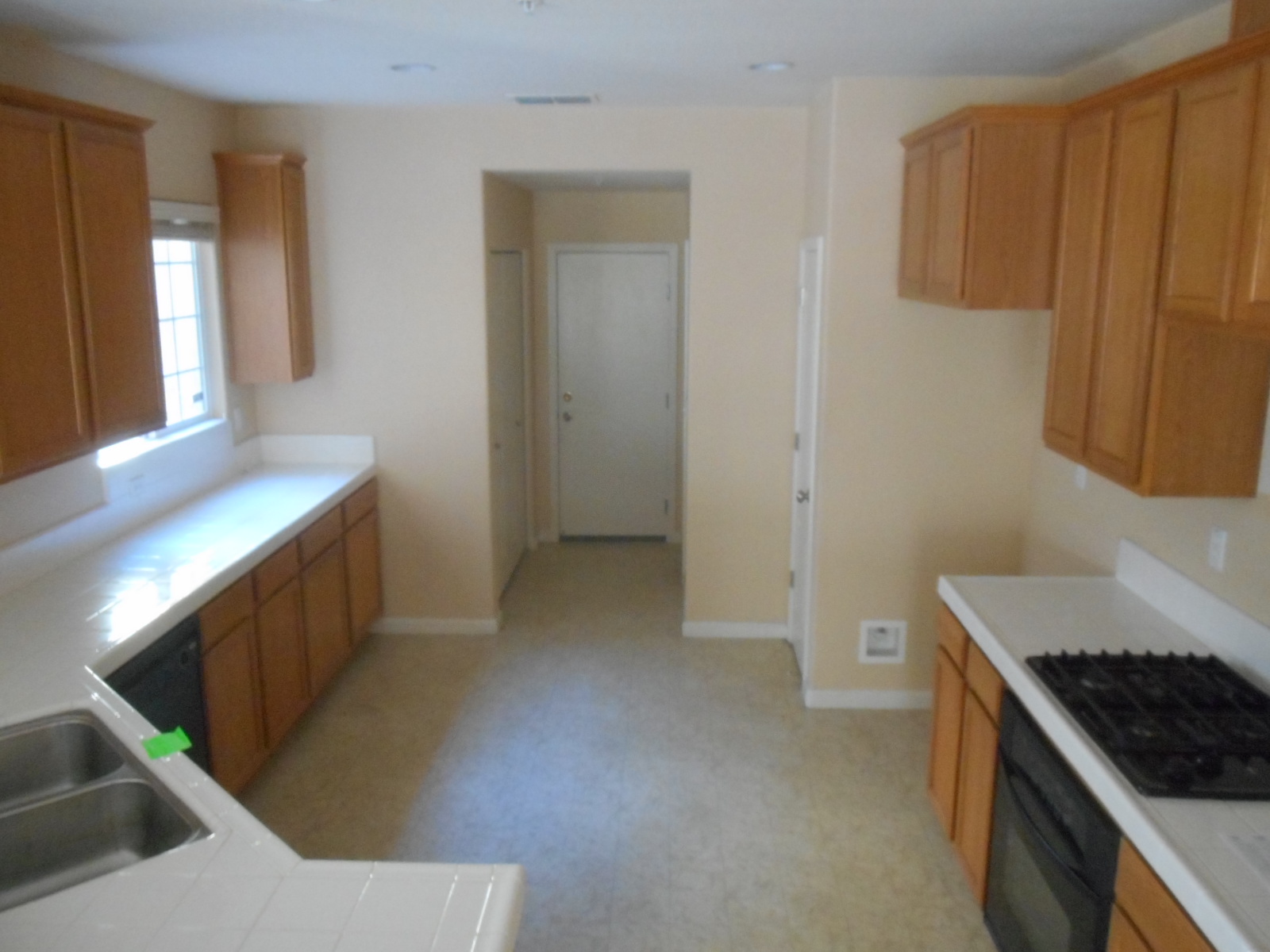 3301 2015 N Park DrSacramento, CA, 95835Sacramento County