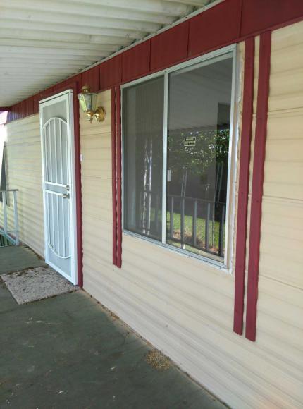 Village Green Mobile Home Community 227 Majestic RoadSacramento, CA 95838
