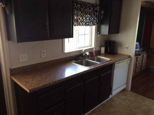 Village Green Mobile Home Community 130 Village CircleSacramento, CA 95838