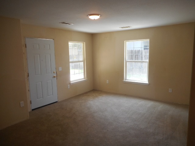 1209 Los Robles BlvdSacramento, CA, 95838Sacramento County