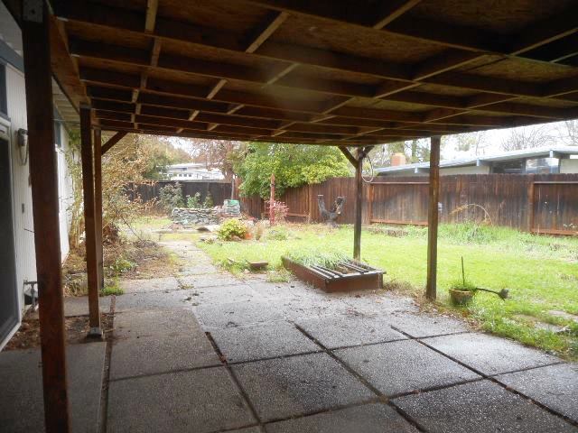 5029 Holyoke WaySacramento, CA, 95841Sacramento County