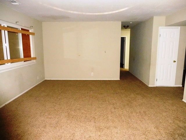 6621 Silverthorne CirSacramento, CA, 95842Sacramento County