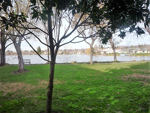 9 Sierra Lakeside LaneChico, CA, 95928Butte County