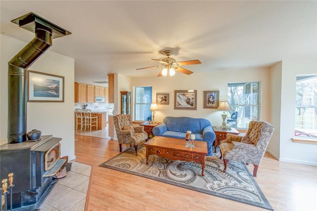 31 Floating Cloud Drive, Chico, CA 95928