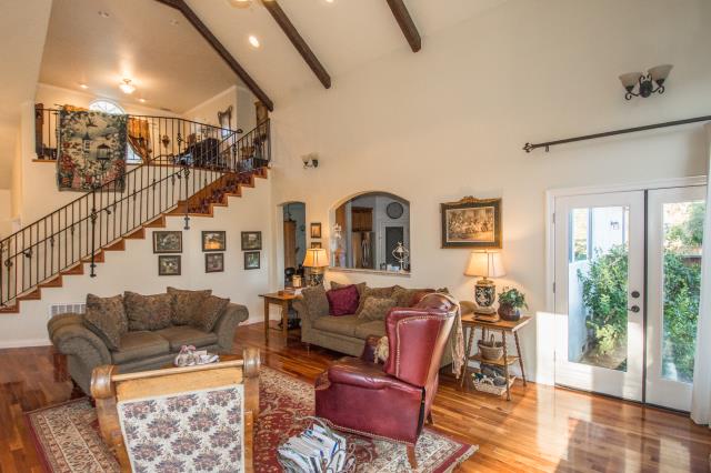 240 SPEEDWAY AVE., Chico, United States 95928