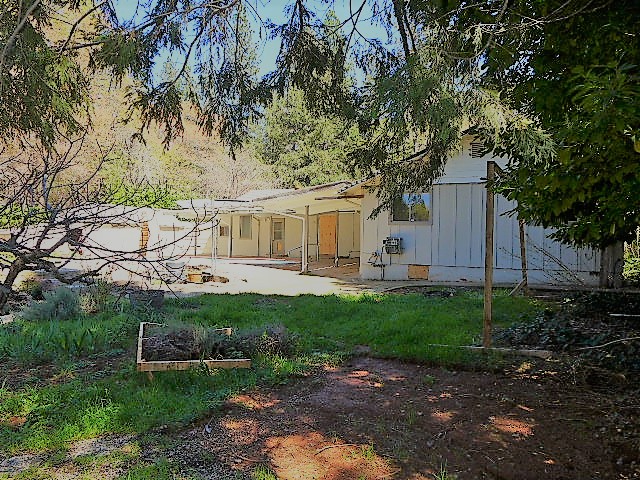 11148 Glen Meadow DrGrass Valley, CA, 95945Nevada County
