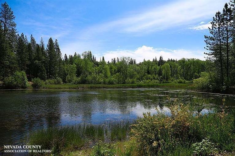 12877 Lost Lake Road, Grass Valley, United States 95945