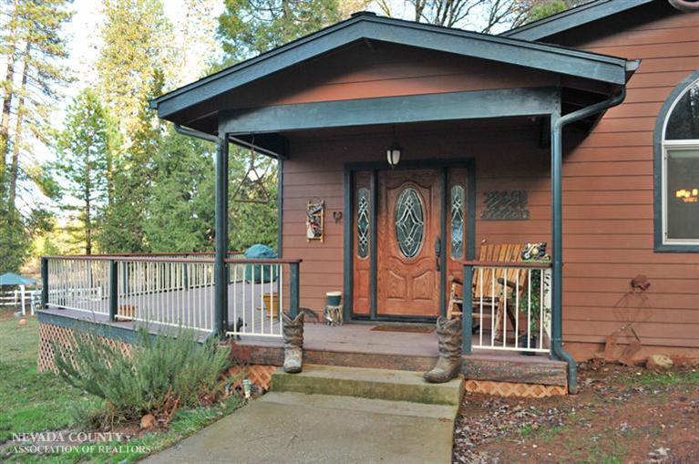 13254 Peardale Rd, Grass Valley, United States 95945