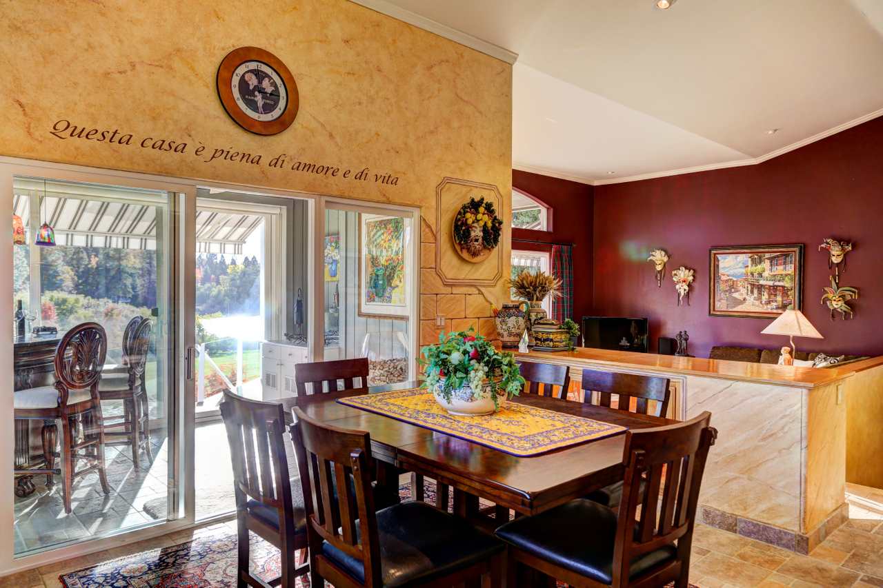 11283 Lower Circle, Grass Valley, CA 95949