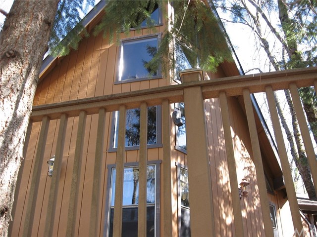 14652 Lafayette Cir, Magalia, CA 95954