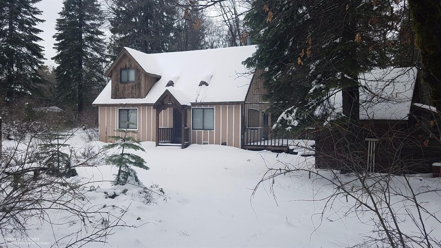 19840 Cruzon Grade Rd, Nevada City, CA 95959