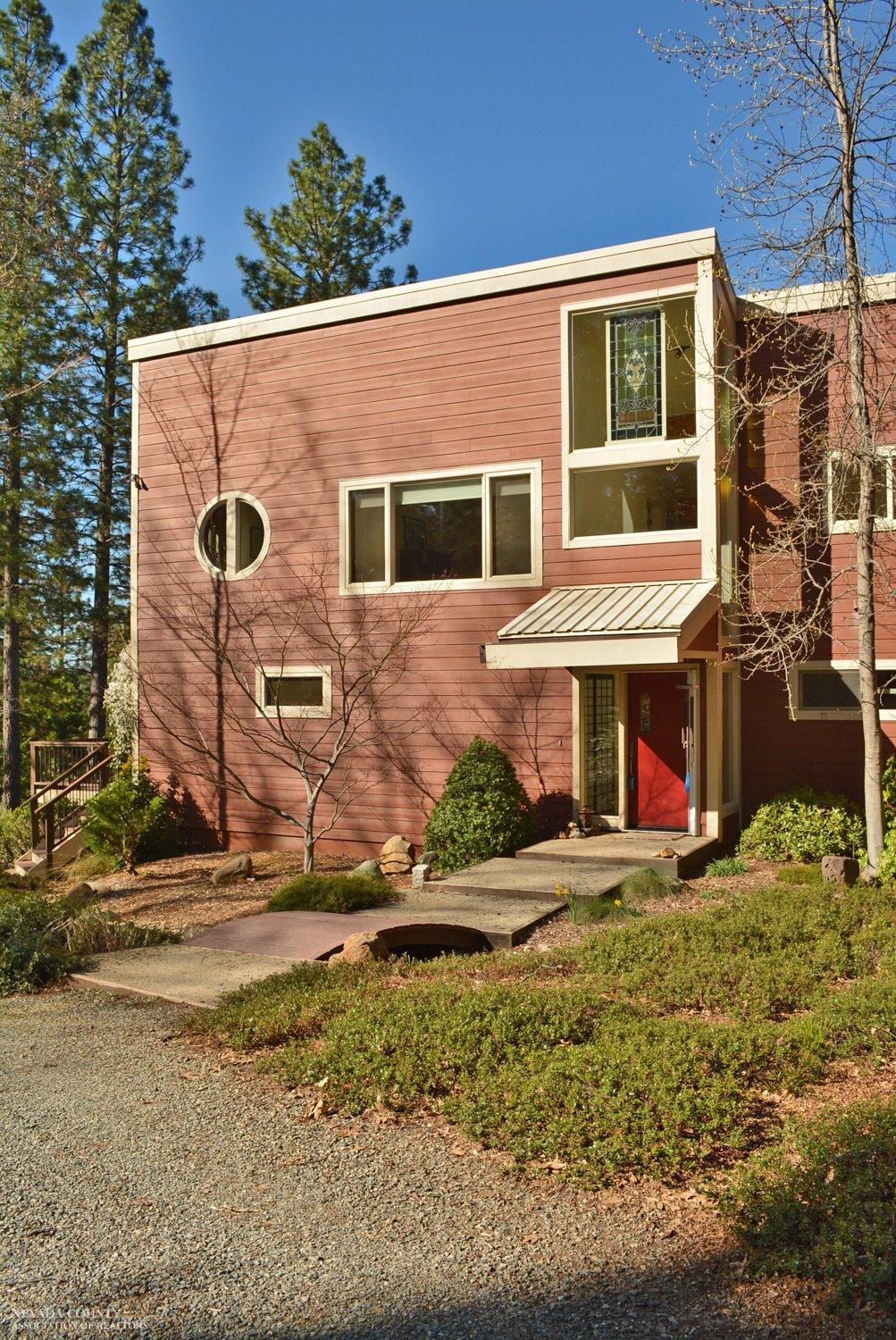 15353 North Bloomfield Road, Nevada City, United States 95959