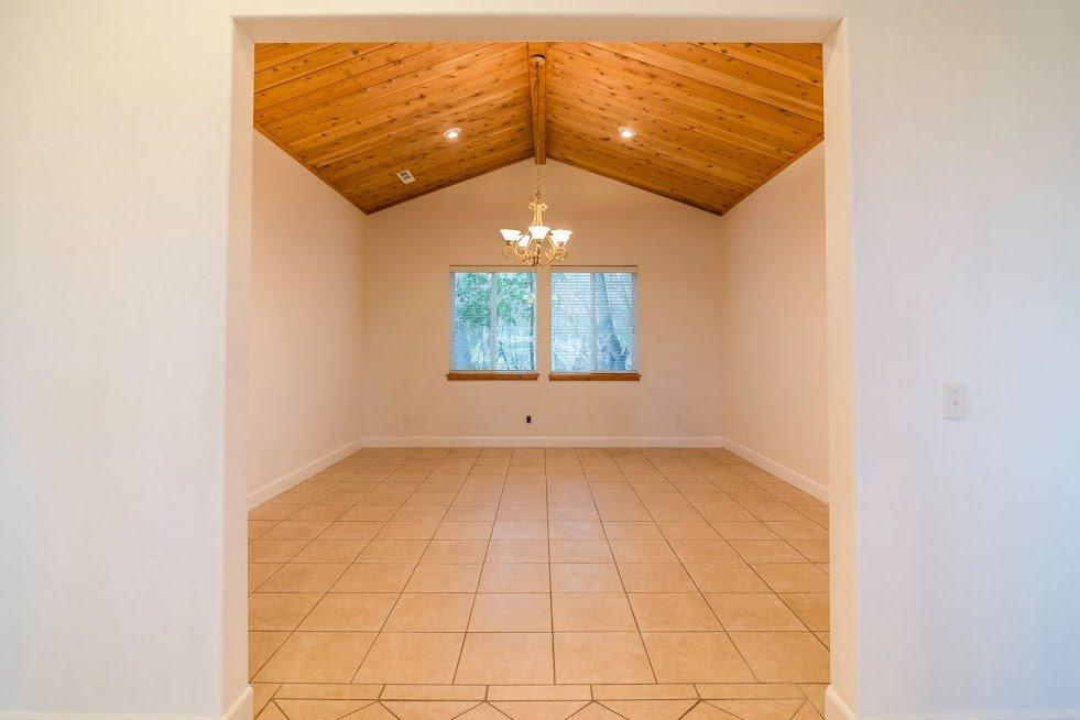8837 Sheffield Rd, Yuba City, United States 95991