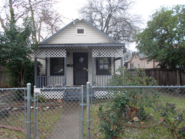 748 West StreetRedding, CA, 96001Shasta County