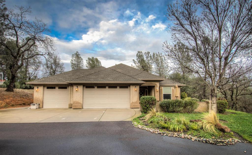 10367 White Star, Redding, United States 96001