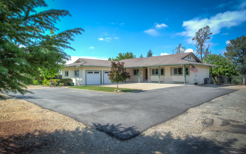 15200 La Paloma Way, Redding, United States 96001