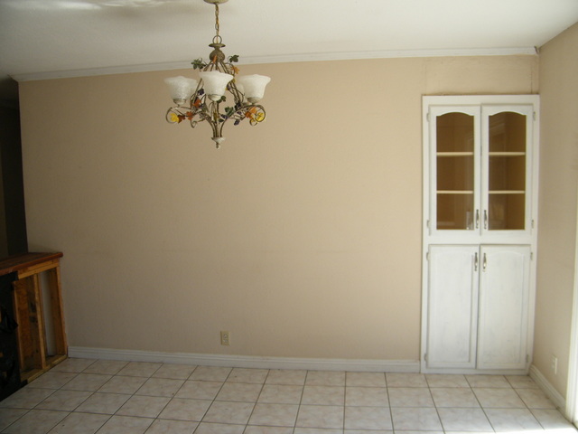 8872 Simmons RdRedding, CA, 96001Shasta County