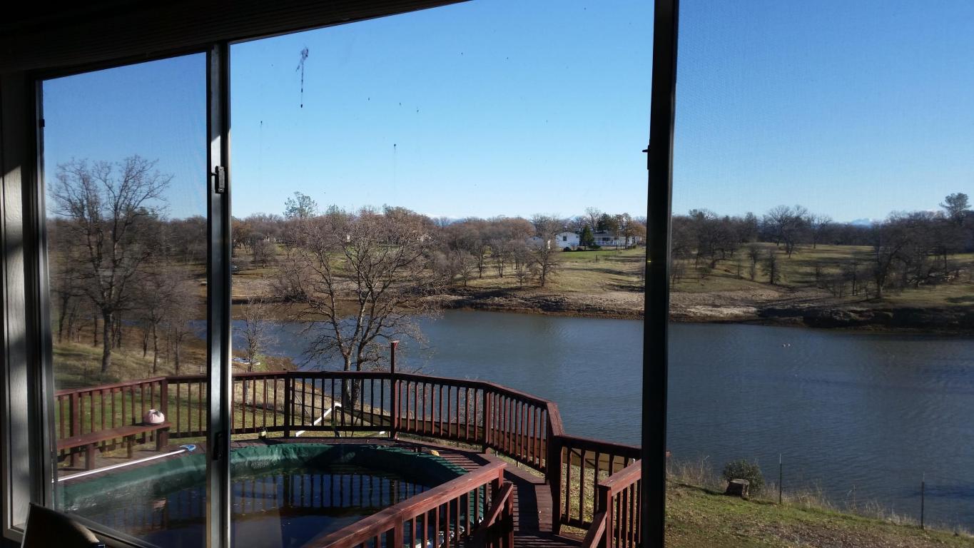 9273 Pond View Dr, Redding, CA 96002