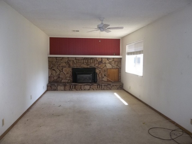 531 Dee CtRedding, CA, 96002Shasta County