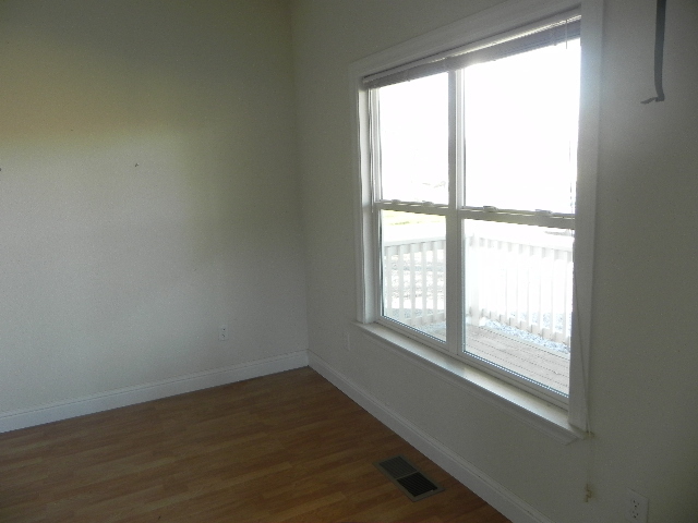 10738 Green Oaks LnRedding, CA, 96003Shasta County