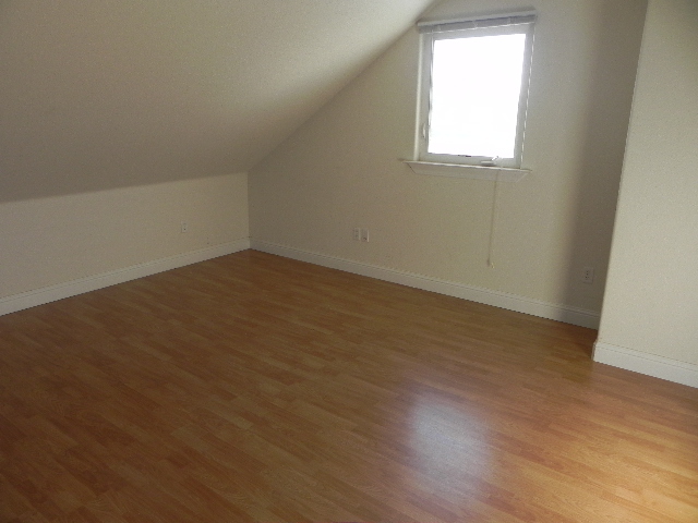 10738 Green Oaks LnRedding, CA, 96003Shasta County