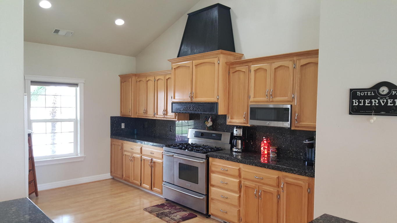 20722 ALTA VISTA WAY, Redding, CA 96003