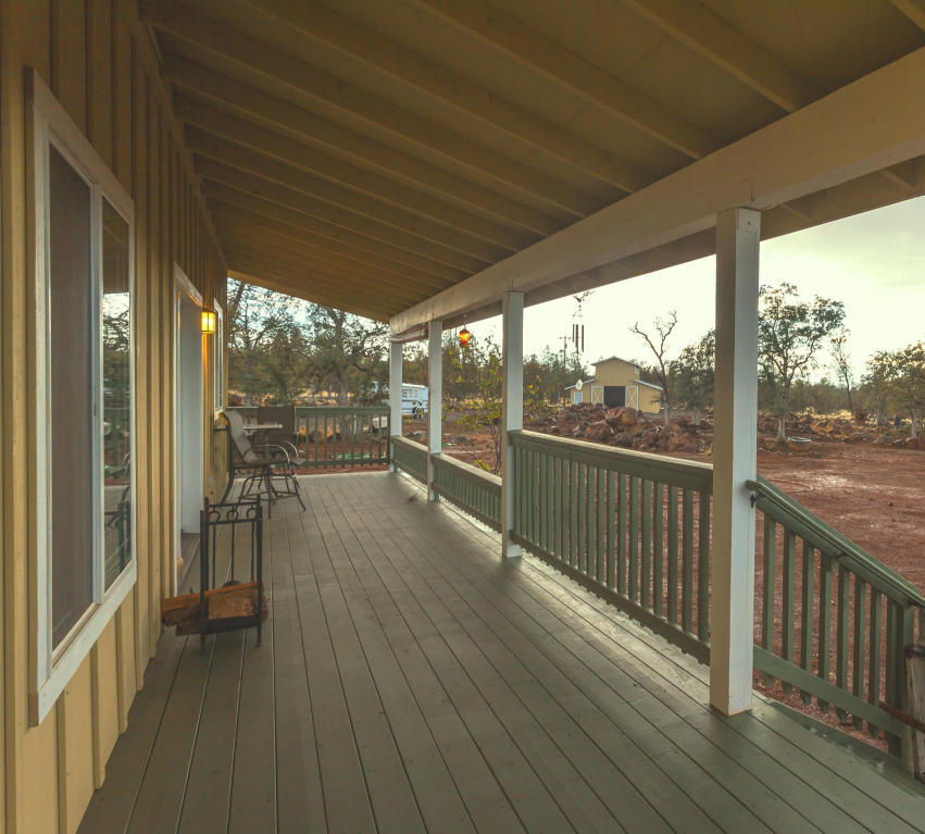 25150 DERSCH Rd, Anderson, CA 96007
