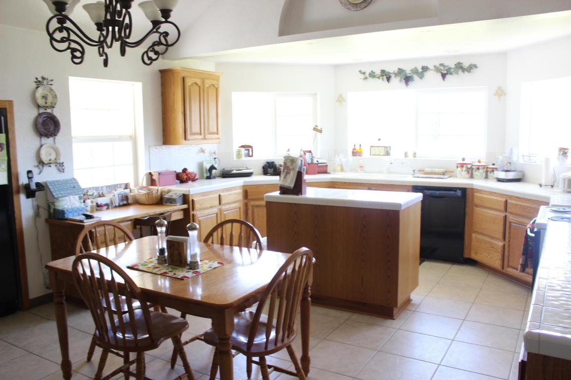 37268 VEDDER RD, Burney, CA 96013