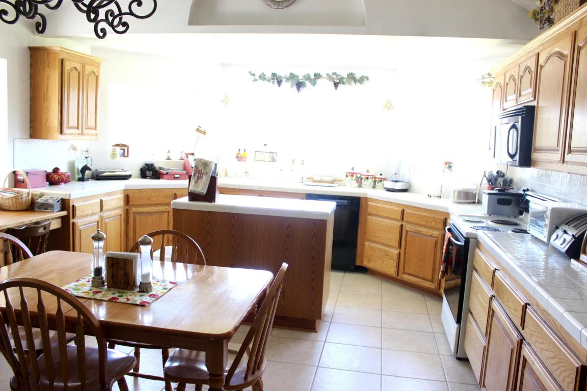 37268 VEDDER RD, Burney, CA 96013