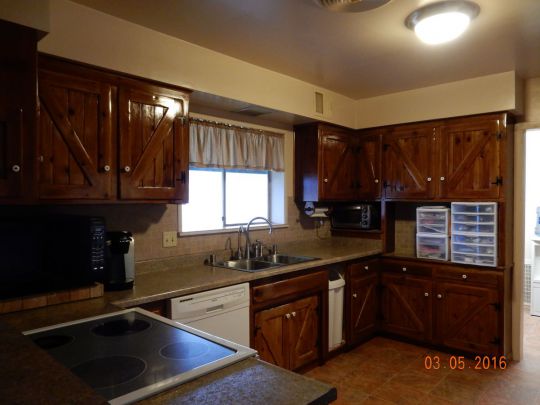895 Hyampom Rd, Hayfork, CA 96041