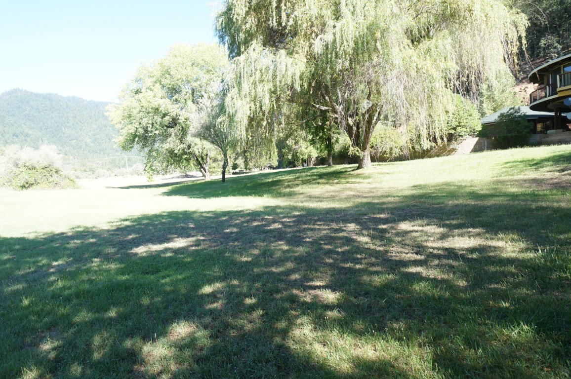 3000 Sky Ranch Road, Junction City, CA 96048