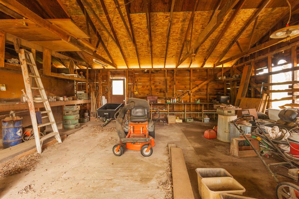 24423 Bascom, Millville, United States 96062
