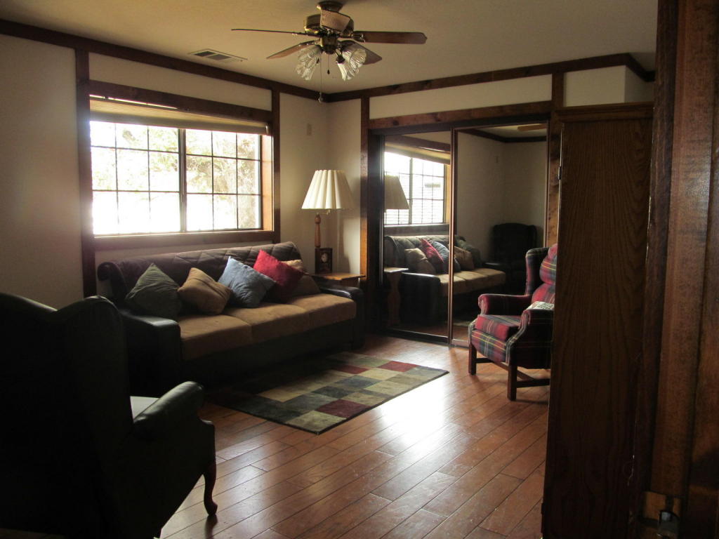 21906 Coloma Dr, Palo Cedro, CA 96073