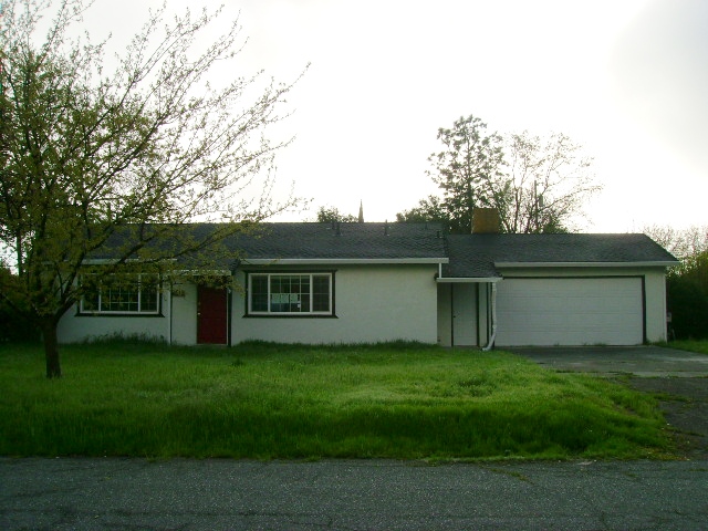 13546 Evelyn StRed Bluff, CA, 96080Tehama County