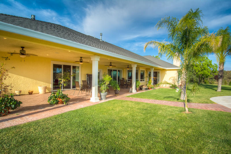 21475 ROLLING OAKS DR, Red Bluff, CA 96080