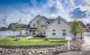 123 Sherman Dr