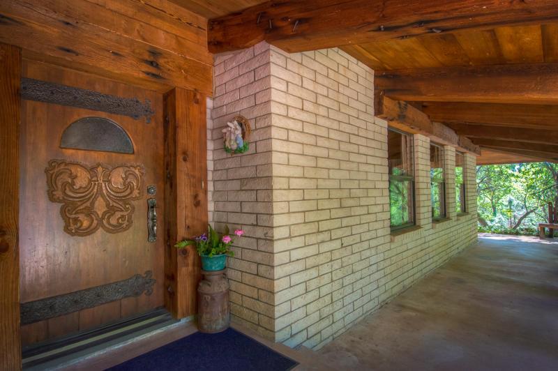 13980 Linda Vista Dr., Shasta Lake, United States 96089