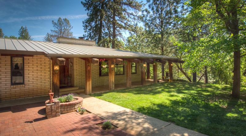 13980 Linda Vista Dr., Shasta Lake, United States 96089