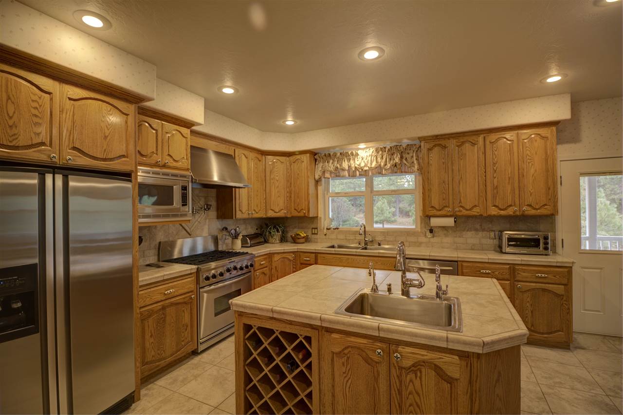 315 Hidden Meadow Drive, Weed, CA 96094